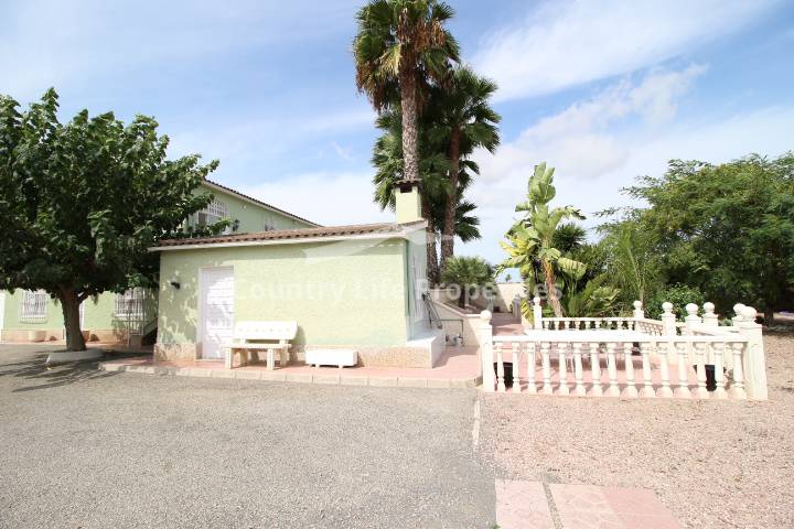 Resale - Villa - La Hoya
