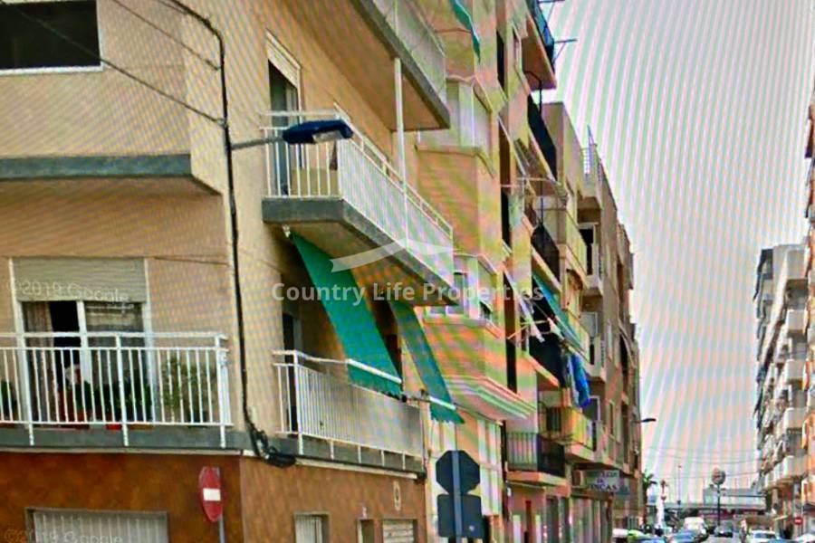 Resale - Apartment - Santa Pola