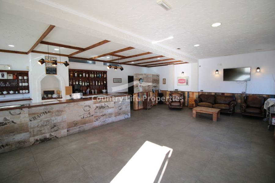 Alquiler - Bar/Restaurante - Dolores - Pueblo