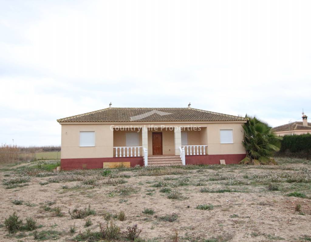 Ref 1374; Nice House in Dolores; Villa For Sale In D...