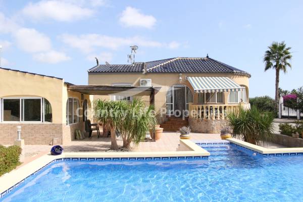 Villa - Resale - Dolores - Countryside
