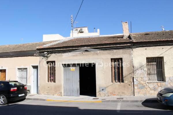 Maison de village - Revente - Dolores - Town