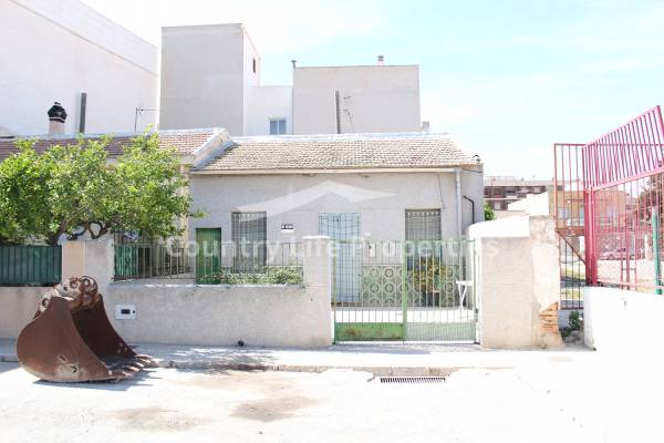 Maison de village - Revente - Dolores - Town