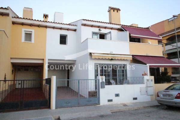 Townhouse - Resale - Dolores - Town