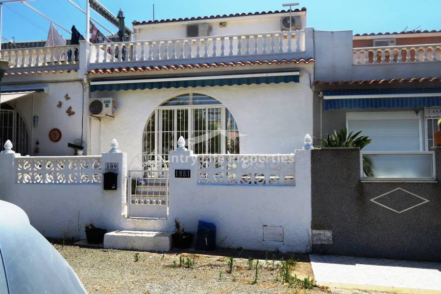 Long term rental - Townhouse - Torrevieja
