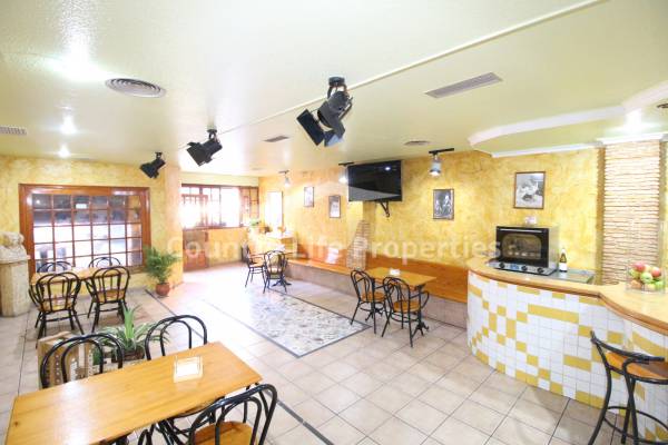 Bar/Restaurante - Segunda Mano - Dolores - Pueblo