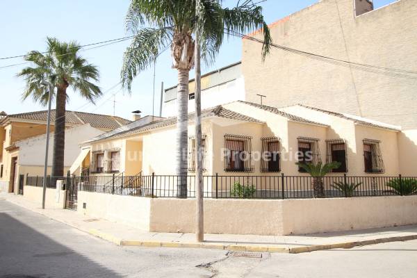 Villa - Wederverkoop - Dolores - Town