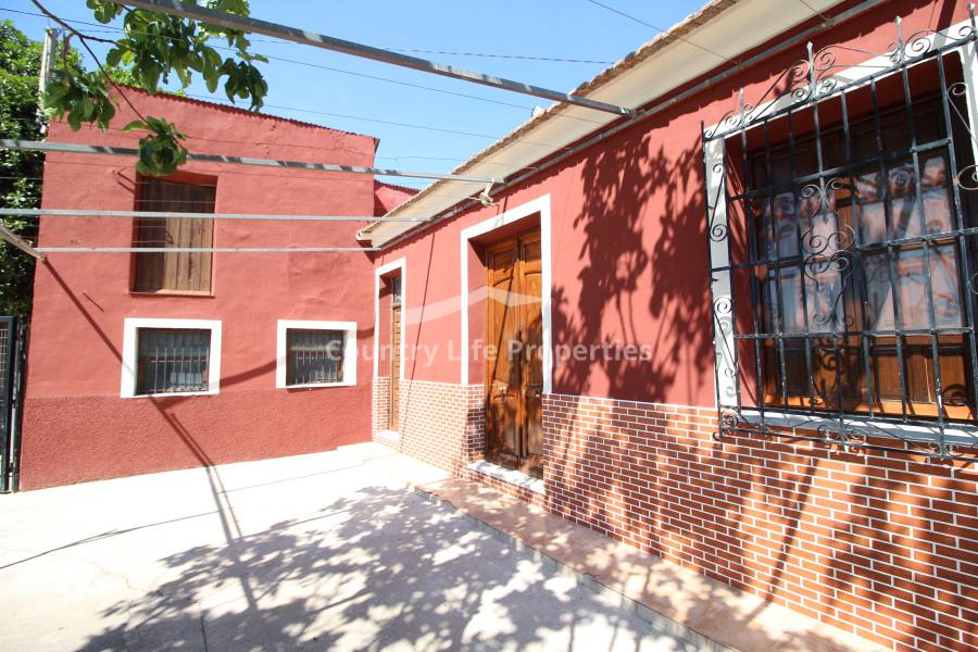 Segunda Mano - Casa de campo - Orihuela - El Pueblo