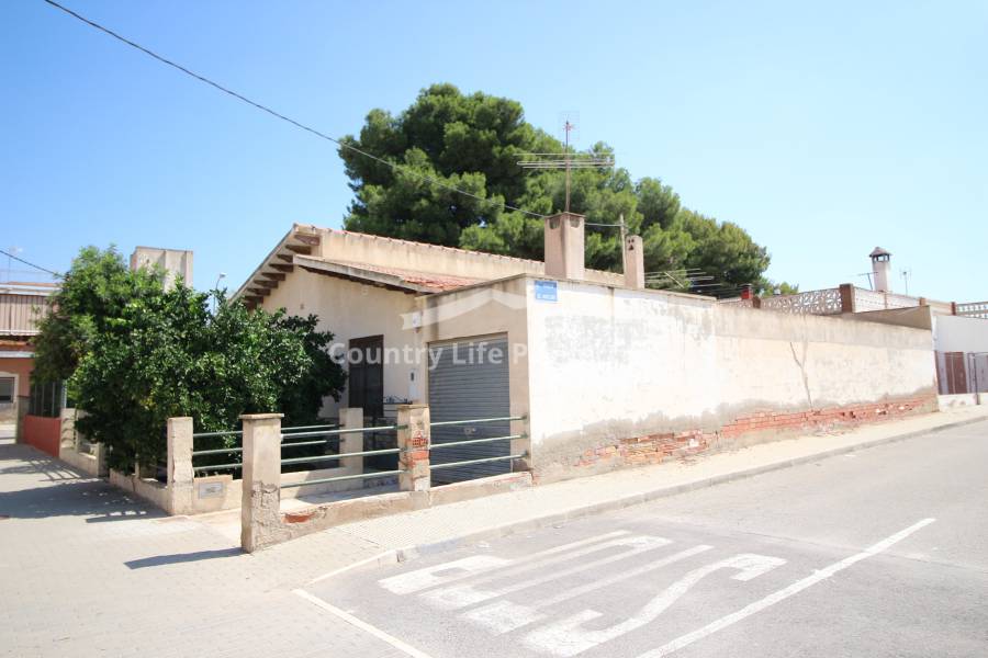 Resale - Village House - Benferri