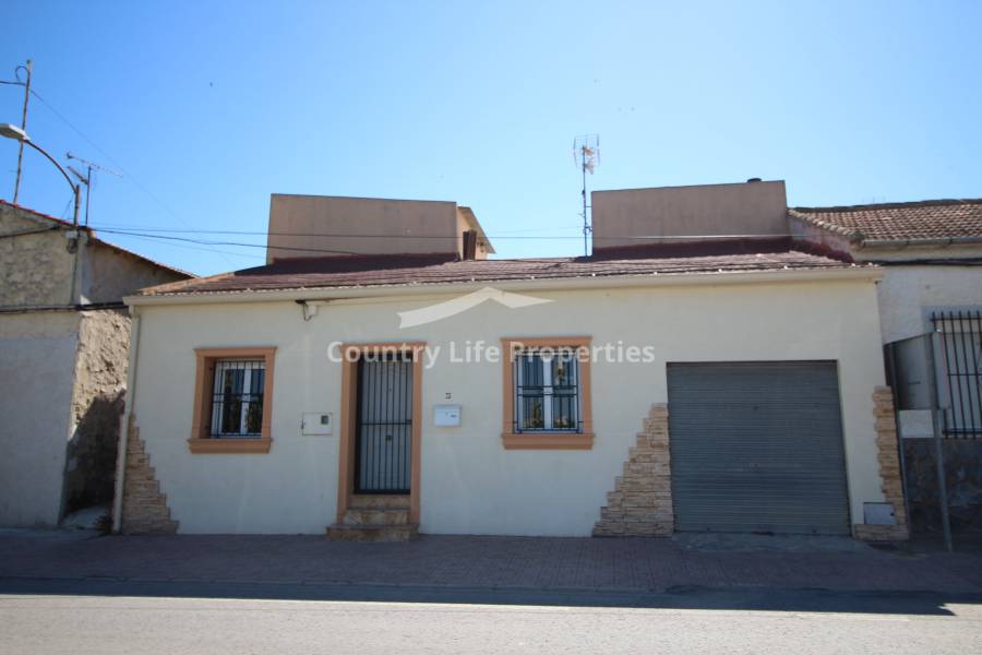 Resale - Village House - San Fulgencio  - Town