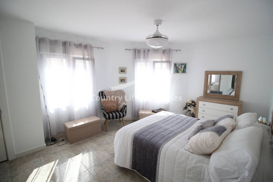 Resale - Penthouse - Dolores - Town