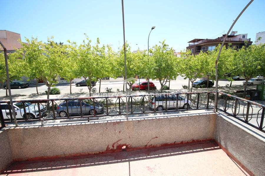 Resale - Townhouse - Dolores - Town