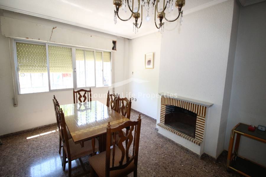 Resale - Townhouse - Dolores - Town