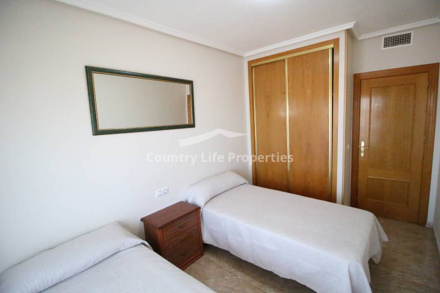 Resale - Apartment - Dolores - Town