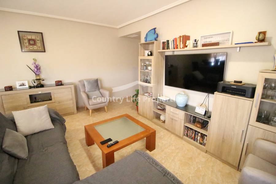 Resale - Apartment - Dolores - Town