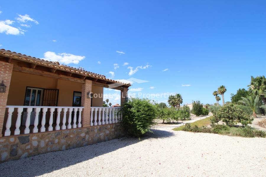 Resale - Villa - Catral - Countryside 