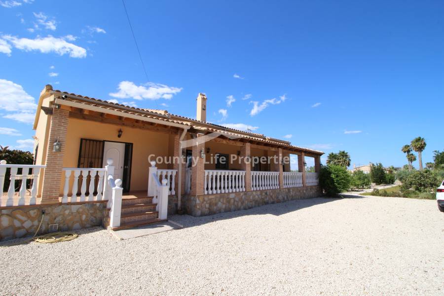 Resale - Villa - Catral - Countryside 