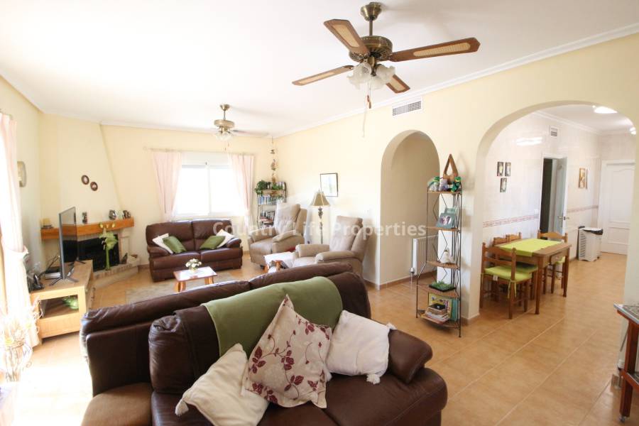 Resale - Villa - Catral - Countryside 