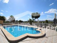 Resale - Villa - Catral - Countryside 