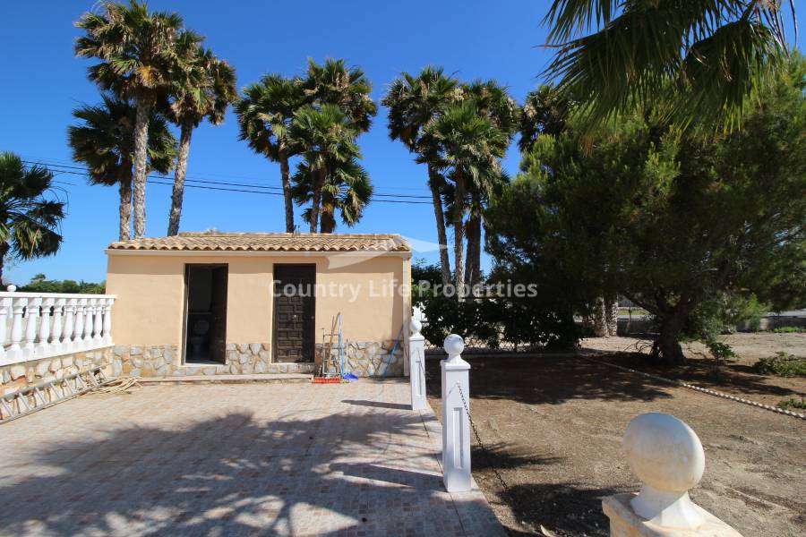 Resale - Villa - Catral - Countryside 