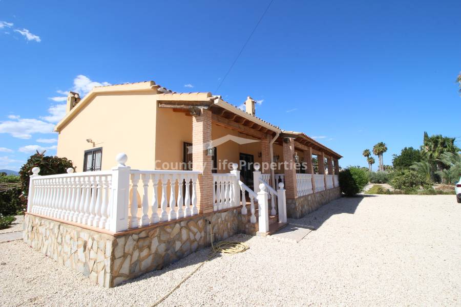 Resale - Villa - Catral - Countryside 