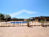 Resale - Villa - Catral - Countryside 