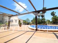 Resale - Villa - Catral - Countryside 