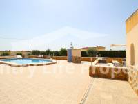 Resale - Villa - Catral - Countryside 