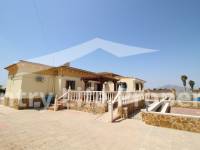 Resale - Villa - Catral - Countryside 