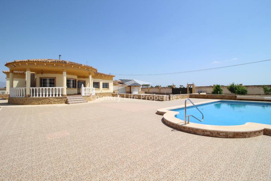 Resale - Villa - Catral - Countryside 