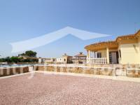 Resale - Villa - Catral - Countryside 