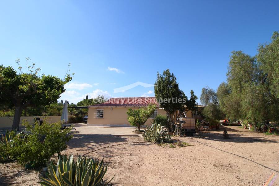 Resale - Country house - Elche - Matola 