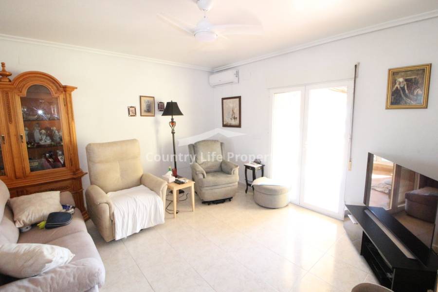 Resale - Villa - Catral - Countryside 