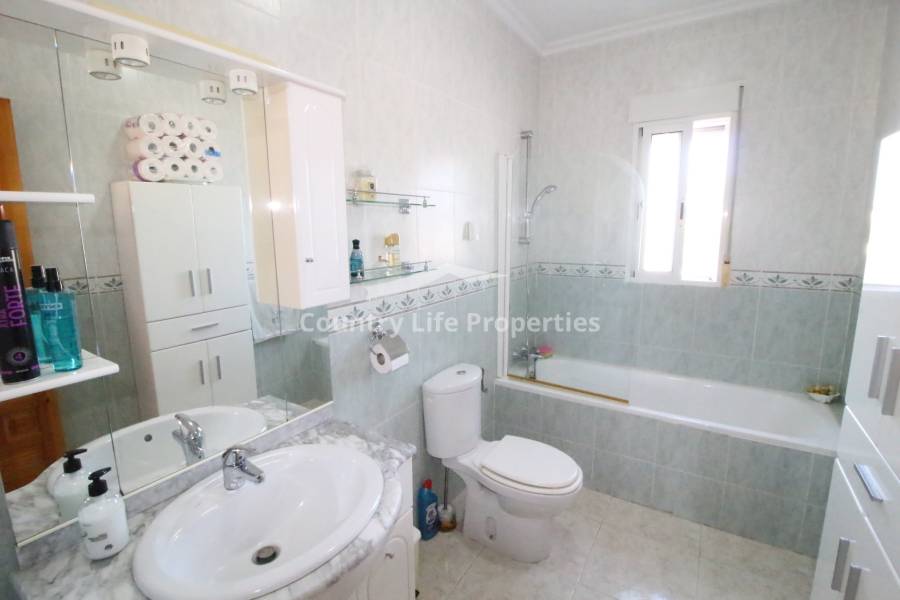 Resale - Villa - Catral - Countryside 