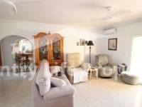 Resale - Villa - Catral - Countryside 