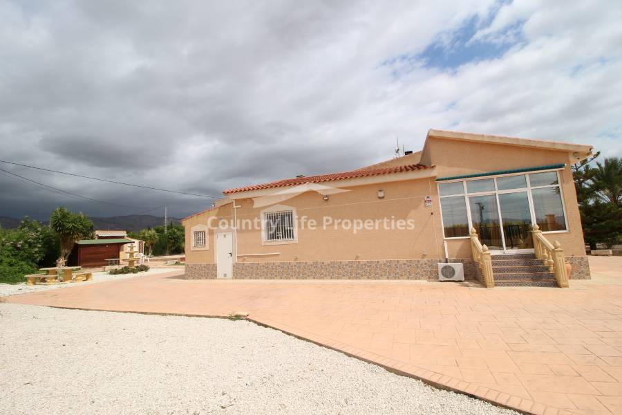 Resale - Villa - Albatera - Countryside