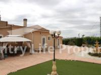 Resale - Villa - Albatera - Countryside