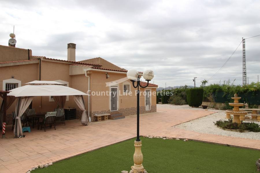 Resale - Villa - Albatera - Countryside