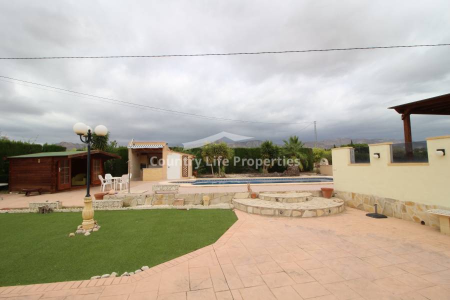 Resale - Villa - Albatera - Countryside