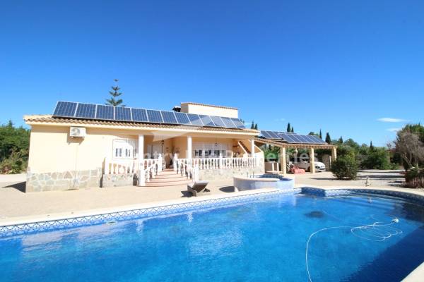 Country house - Resale - Catral - Countryside 