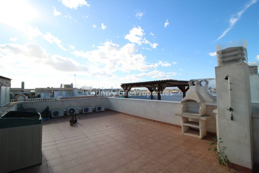 Resale - Apartment - Dolores - Town