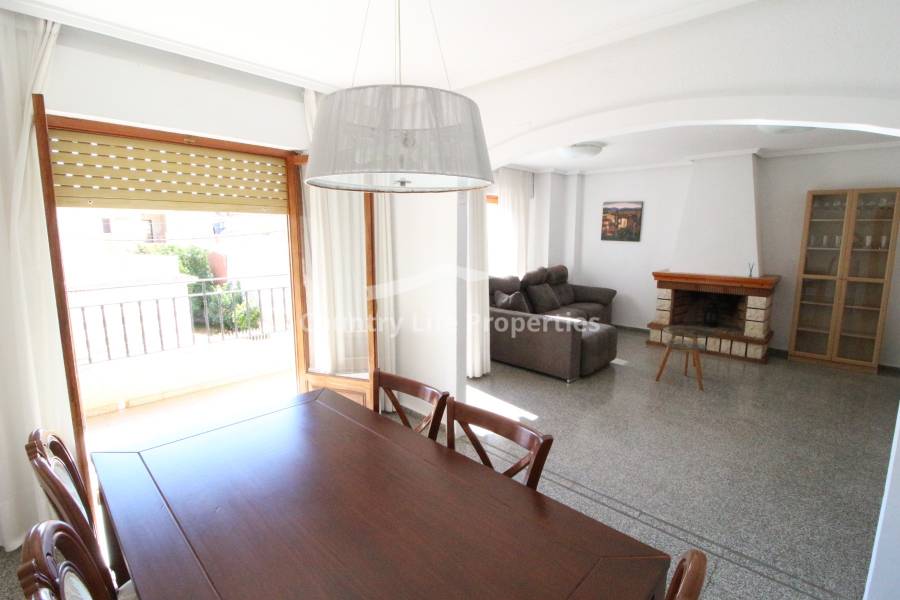 Resale - Apartment - Dolores - Town