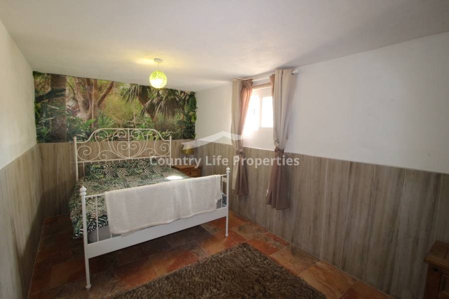 Resale - Villa - Catral - Countryside 