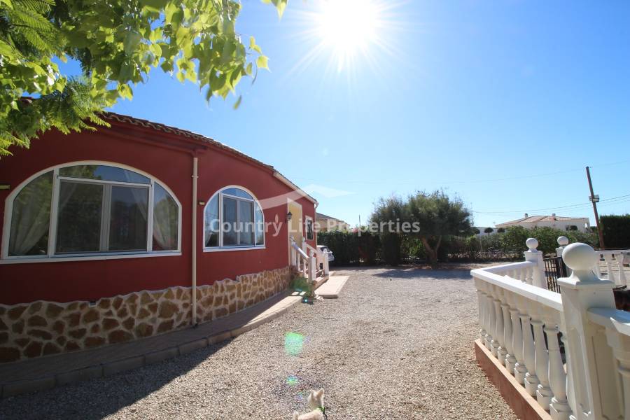 Resale - Villa - Catral - Countryside 