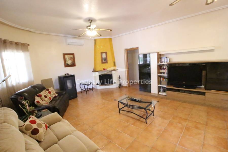 Resale - Villa - Catral - Countryside 