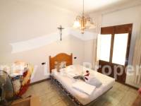 Resale - Village House - Dolores - Town