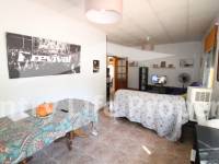 Resale - Village House - Dolores - Town