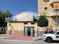 Resale - Village House - Dolores - Town