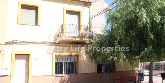 Village House - Resale - Dolores - Town