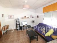 Resale - Village House - Dolores - Town